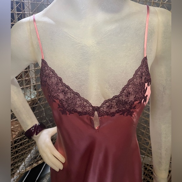 Vintage 90’s Y2K Victoria’s Secret Mini Slip Dress - Picture 2 of 5